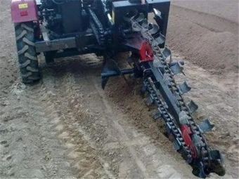 鏈條式(shì)開溝機(ji)